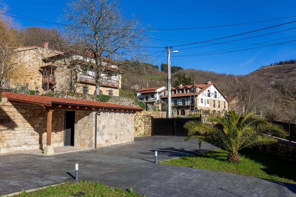 Sandonana Old Palace Lodge Villafufre Exterior photo